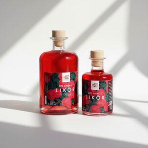 Rote Mirabelle Likör